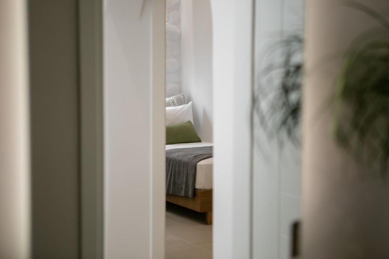 Kamvas Deluxe Apartments Naxos City エクステリア 写真