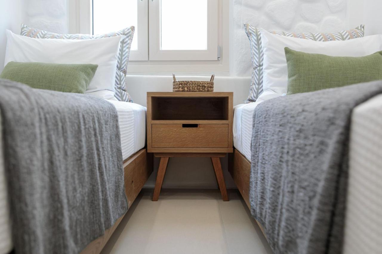 Kamvas Deluxe Apartments Naxos City エクステリア 写真