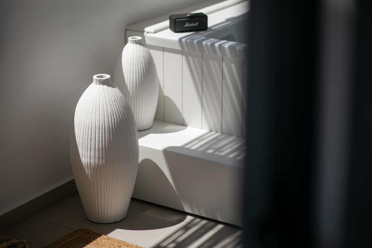 Kamvas Deluxe Apartments Naxos City エクステリア 写真